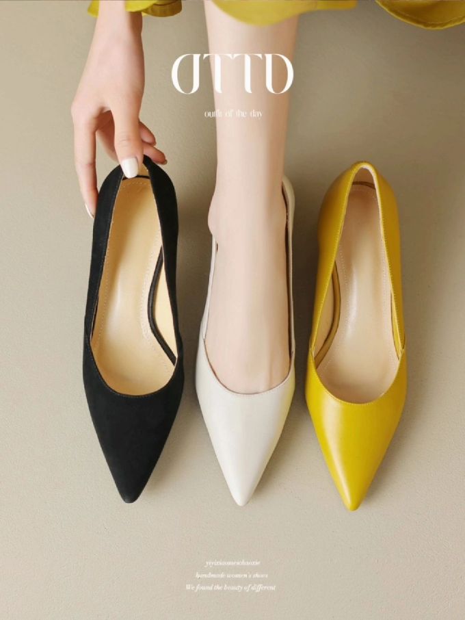 尖头 低帮 一脚蹬 浅口鞋 皮革 