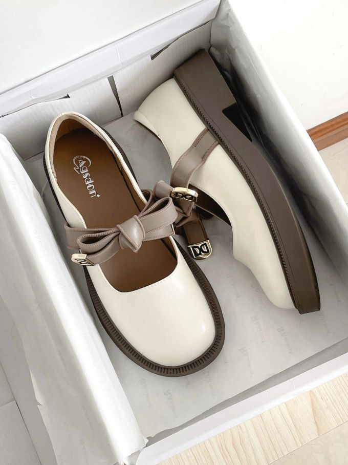 圆头 低帮 袢扣 中口鞋 皮革 