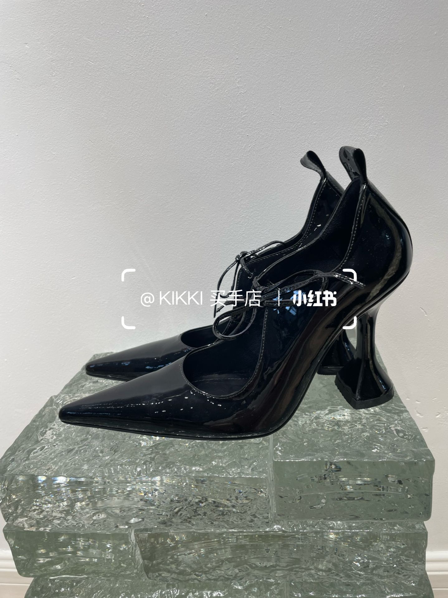 异形跟 高跟 尖头 低帮 中口鞋 皮革  - VALI鞋履AI设计主图