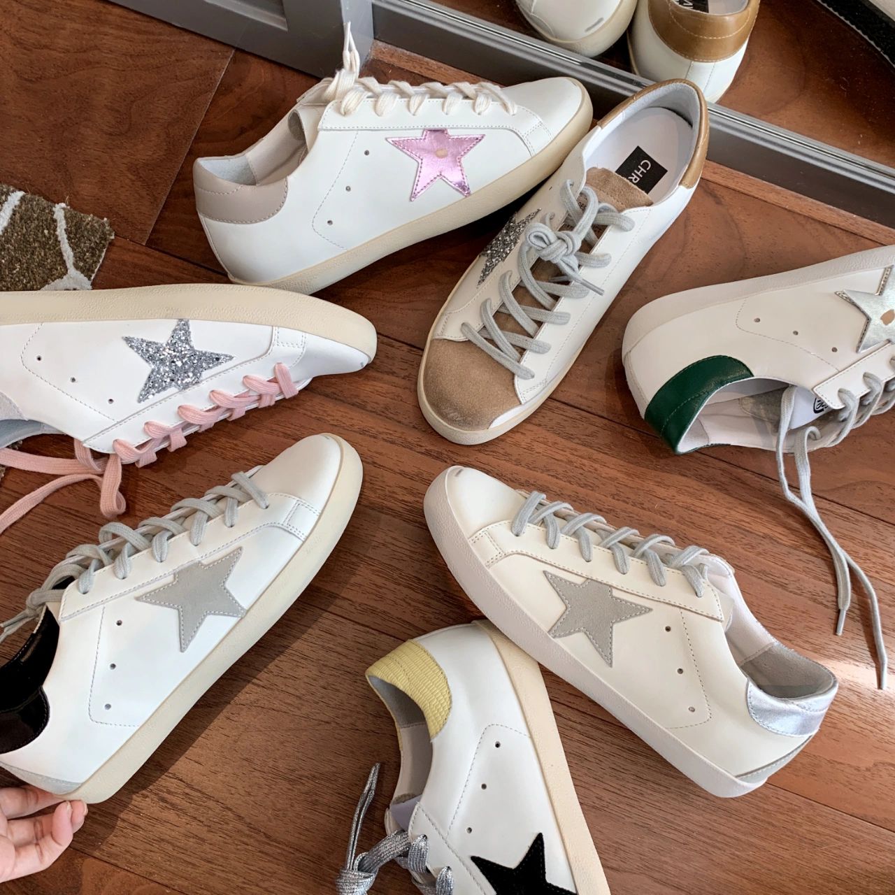 平底 圆头 低帮 系带 深口鞋 皮革  - VALI鞋履AI设计主图