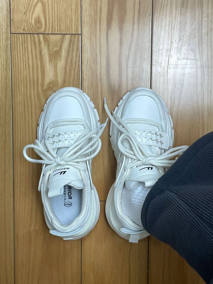 圆头 系带 深口鞋 皮革 