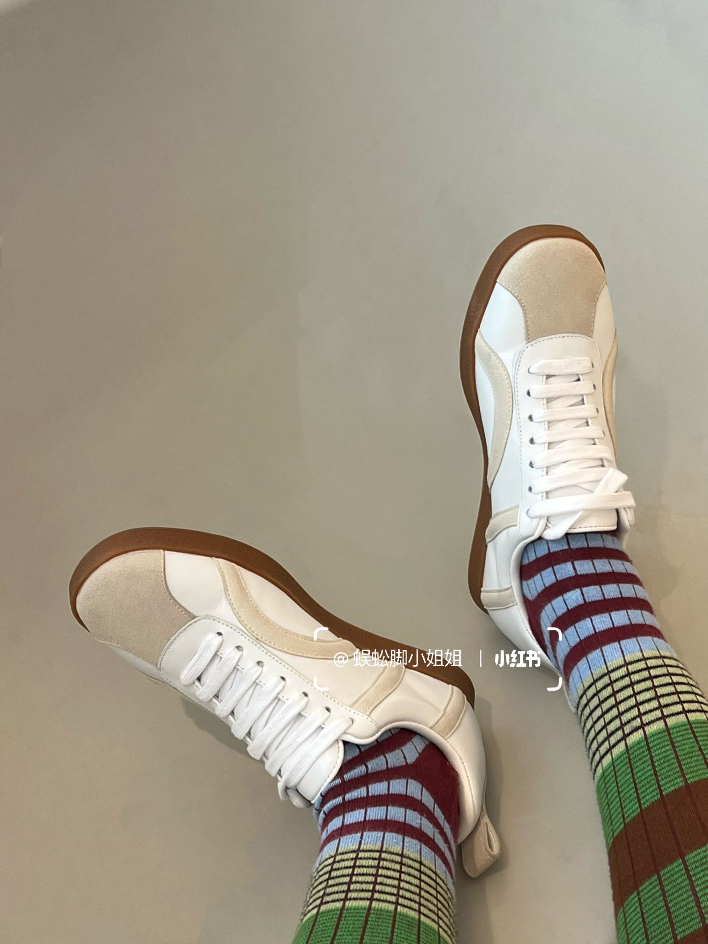 平底 圆头 低帮 系带 深口鞋  - VALI鞋履AI设计主图