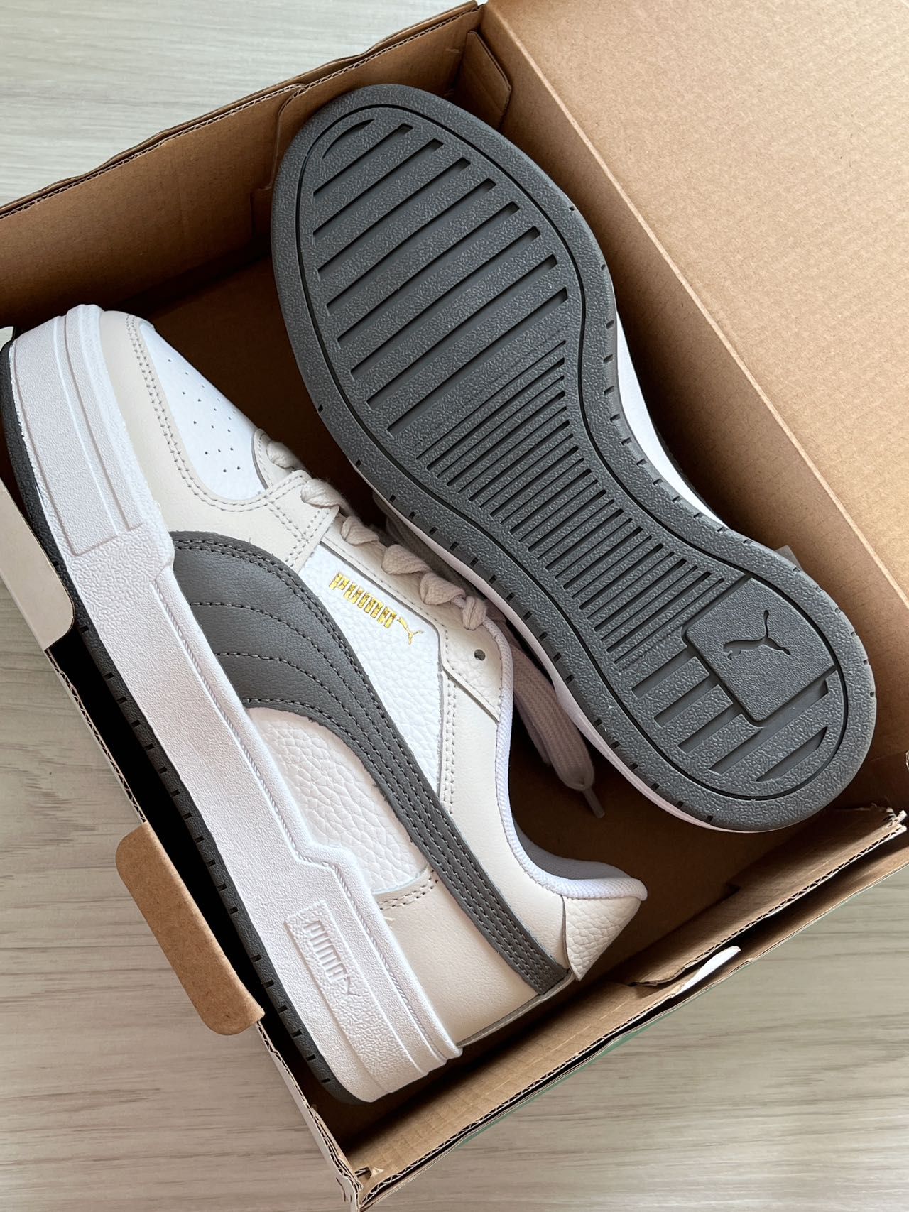 平底 圆头 低帮 系带 深口鞋  - VALI鞋履AI设计主图