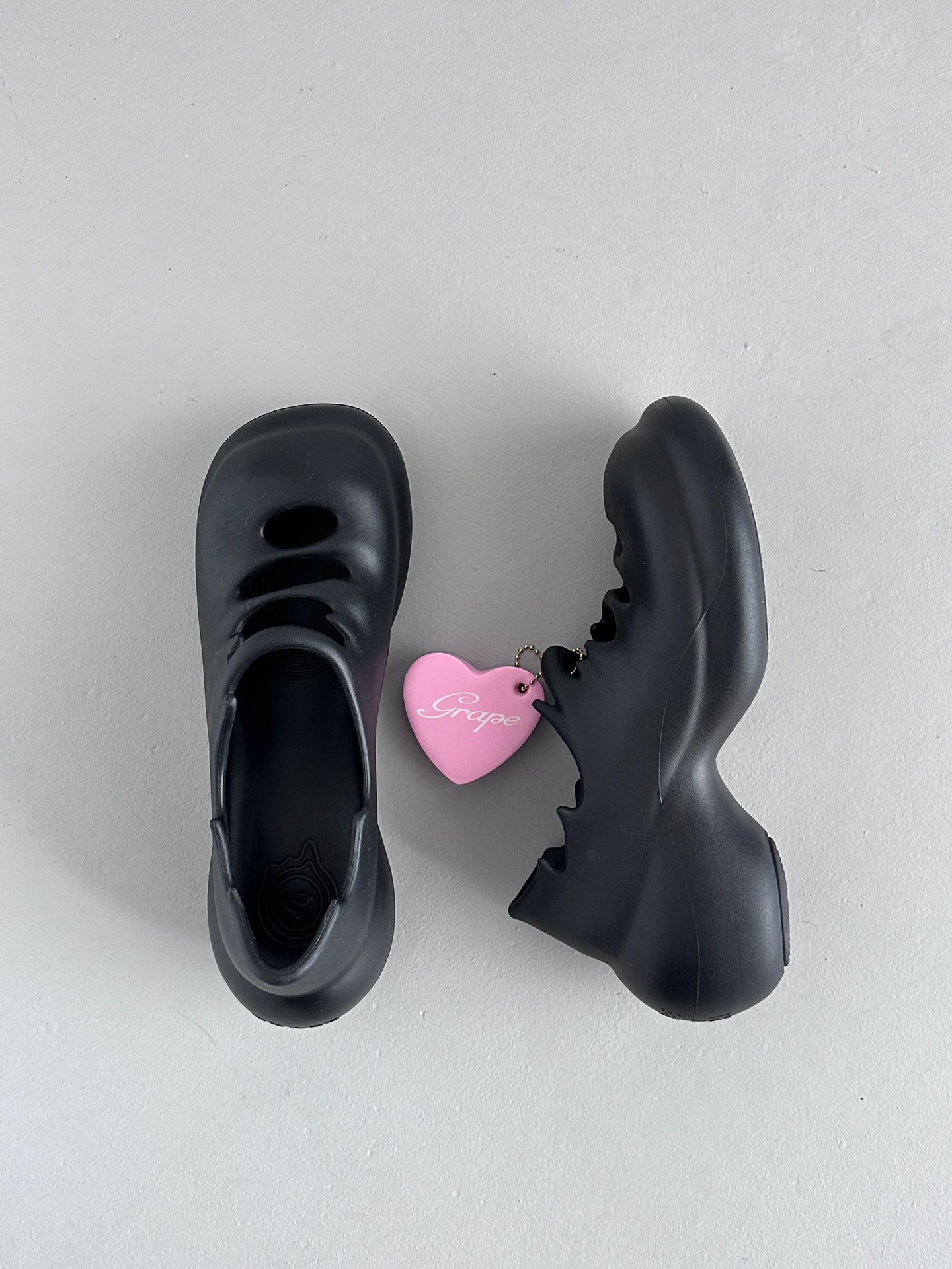 圆头 松紧带 深口鞋 皮革  - VALI鞋履AI设计主图