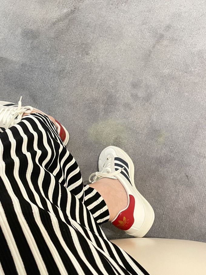 平底 圆头 低帮 系带 深口鞋 