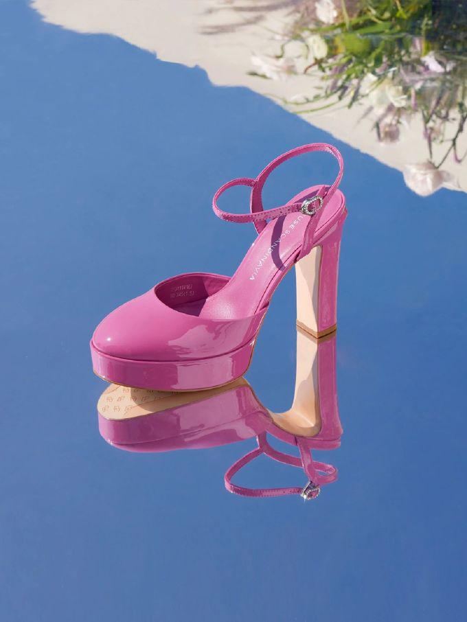 高跟 圆头 袢扣 中口鞋 