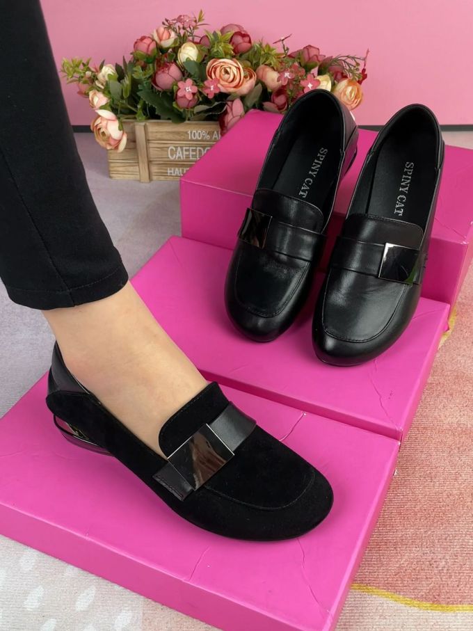 圆头 低帮 一脚蹬 深口鞋 皮革 