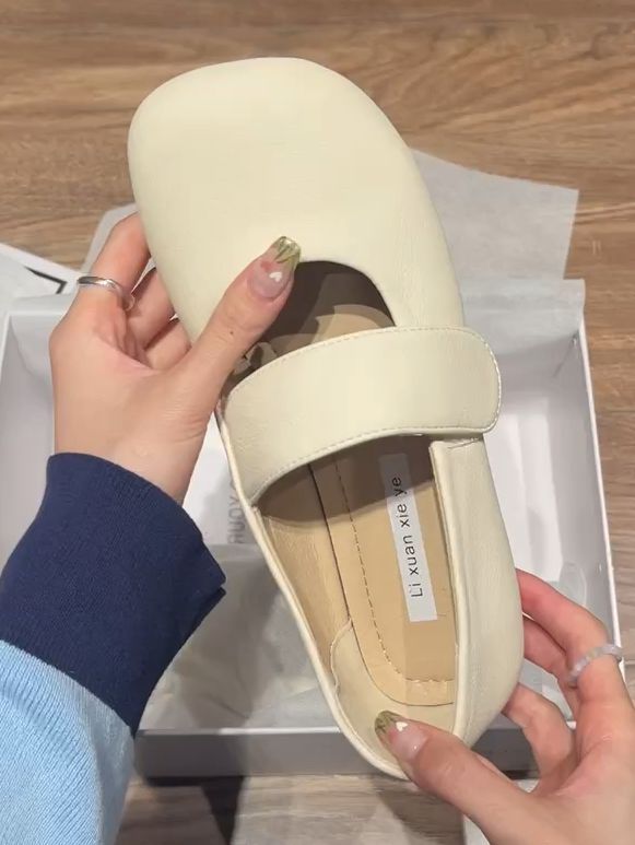 粗跟 低跟 圆头 低帮 魔术贴 深口鞋 皮革 