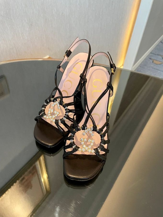 圆头 袢扣 蕾丝 