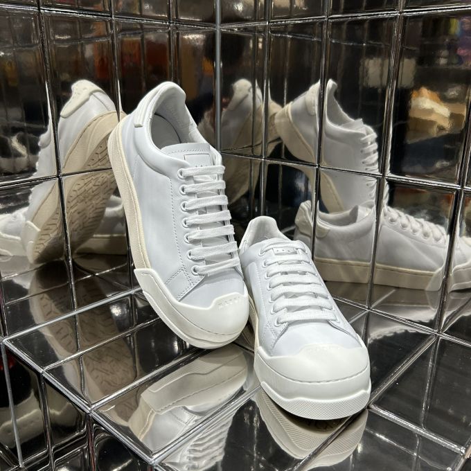 平底 圆头 低帮 系带 深口鞋 