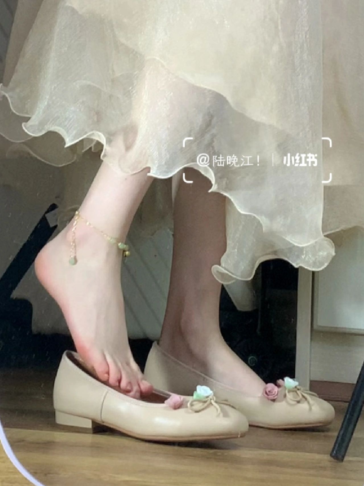 粗跟 低跟 低帮 一脚蹬 浅口鞋 皮革  - VALI鞋履AI设计主图