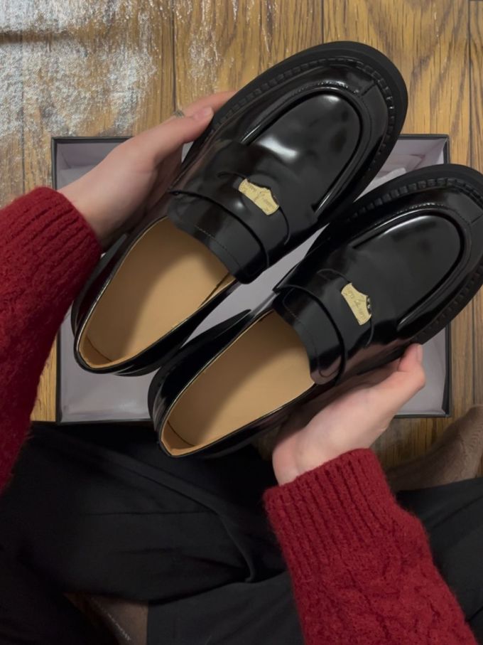 圆头 低帮 一脚蹬 深口鞋 皮革 