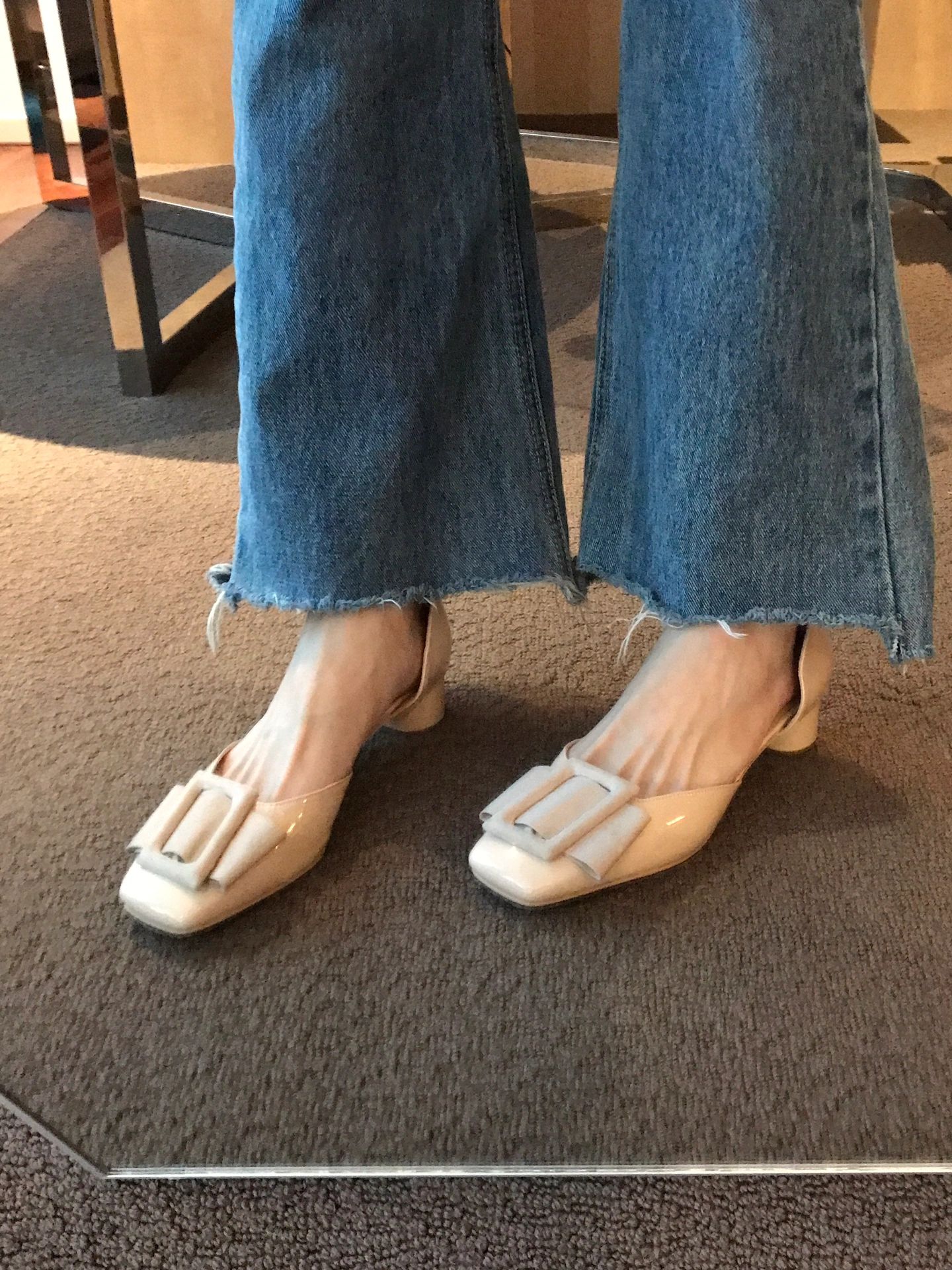 粗跟 中跟 方头 低帮 中口鞋 皮革  - VALI鞋履AI设计主图