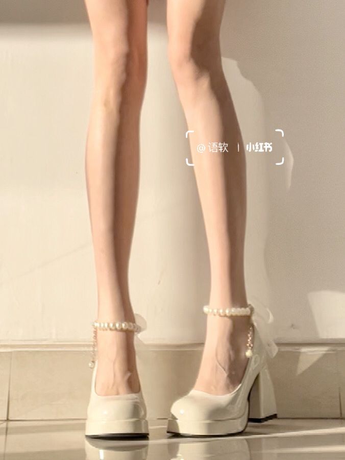 异形跟 高跟 圆头 低帮 浅口鞋 皮革 