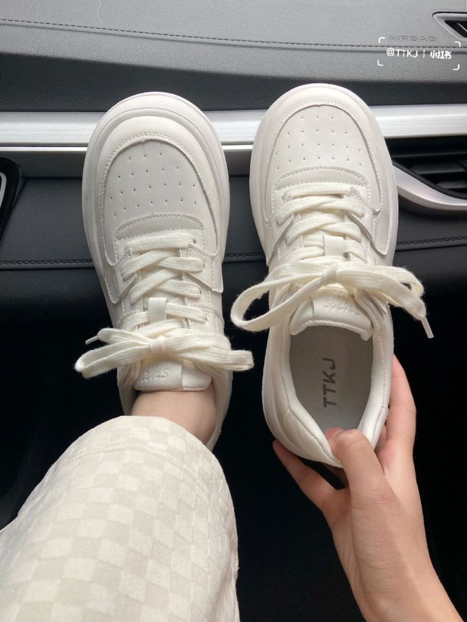 圆头 系带 深口鞋 皮革 