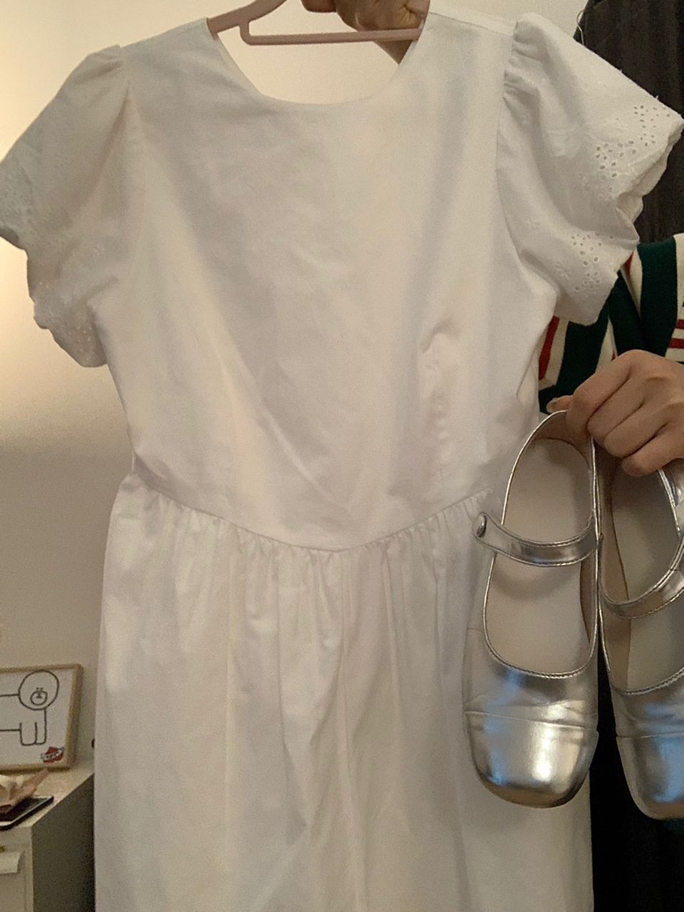 棉麻 X型 圆形领 抽褶 腐殖土色 灰羽色 灰棕色  - VALI鞋履AI设计主图