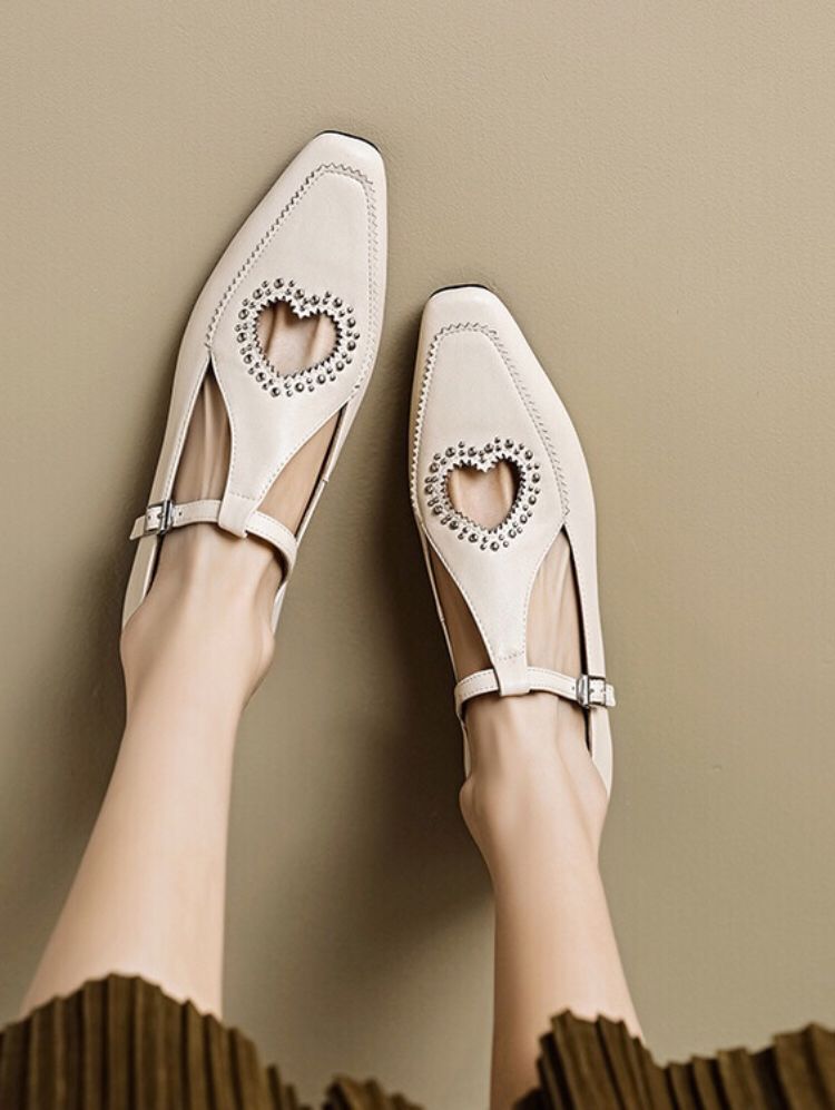 方头 袢扣 中口鞋 皮革  - VALI鞋履AI设计主图