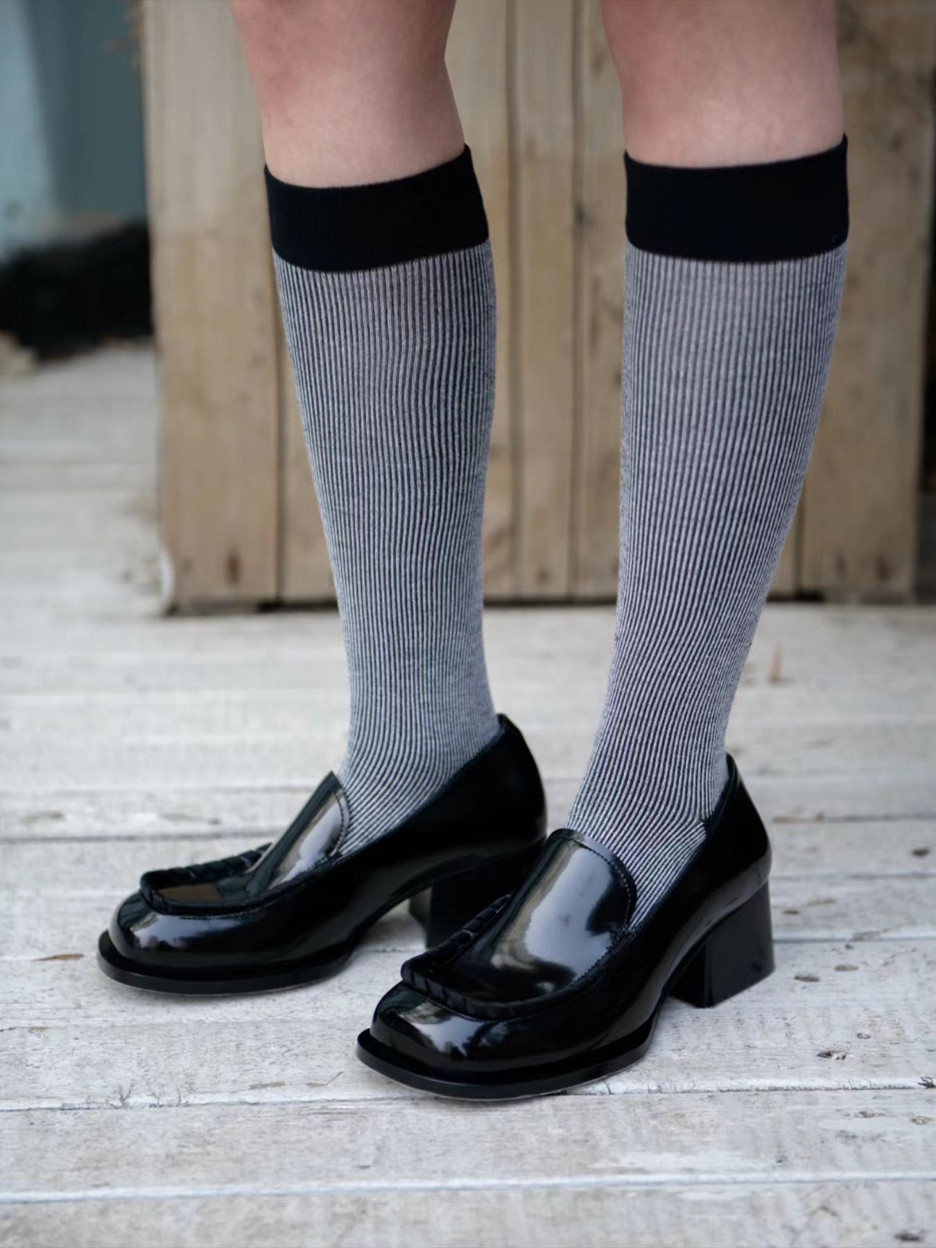 粗跟 中跟 方头 中筒  - VALI鞋履AI设计主图