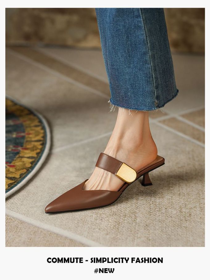 中跟 尖头 皮革 