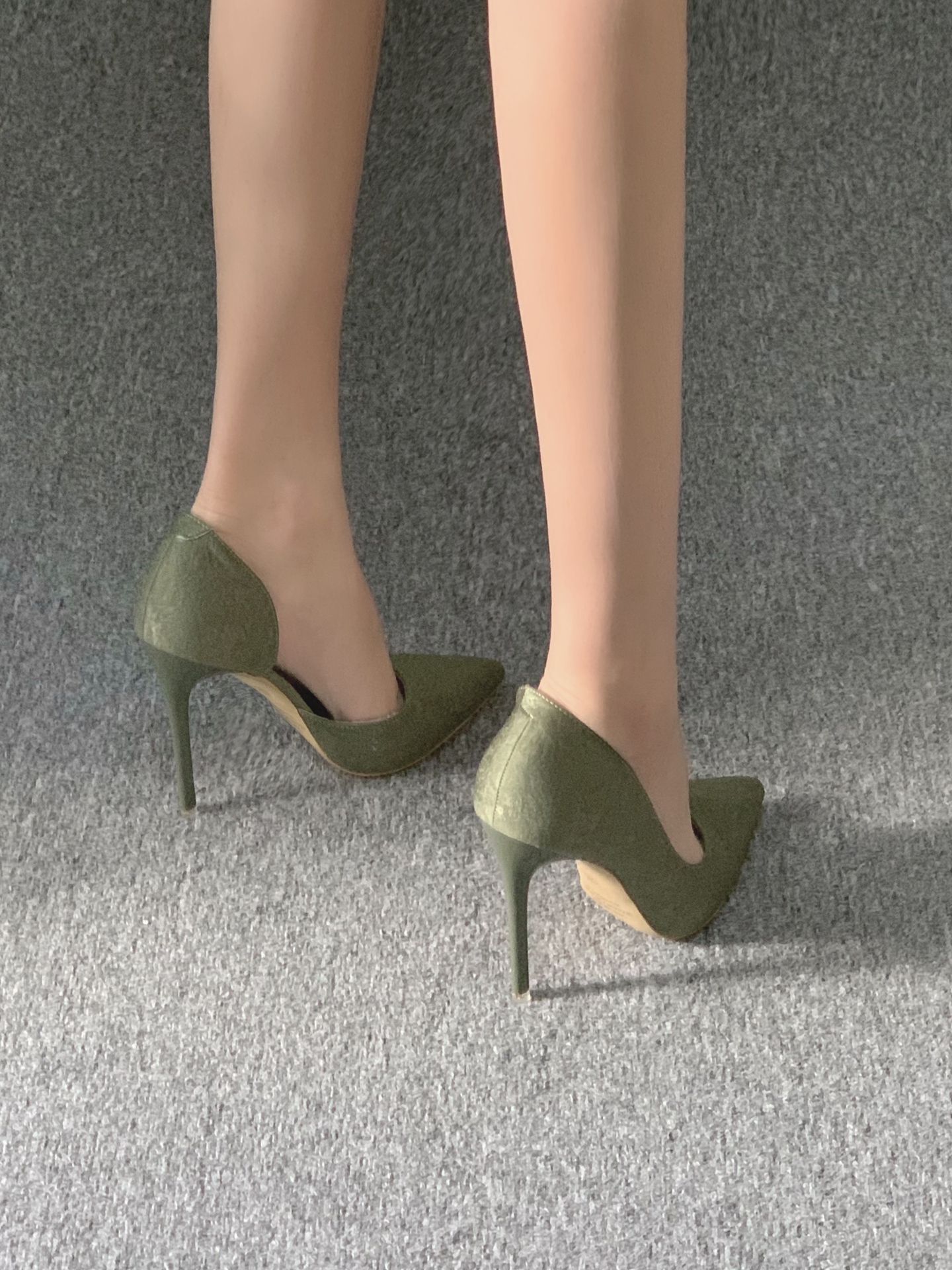 细跟 高跟 低帮 一脚蹬 皮革  - VALI鞋履AI设计主图