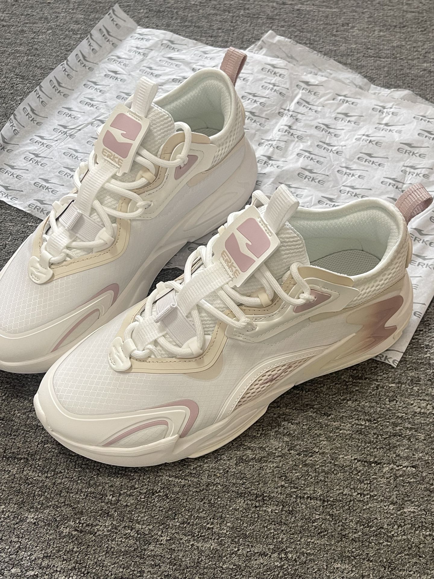 圆头 低帮 系带 深口鞋  - VALI鞋履AI设计主图