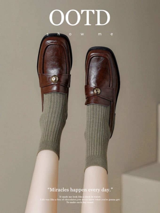 方头 一脚蹬 深口鞋 皮革 