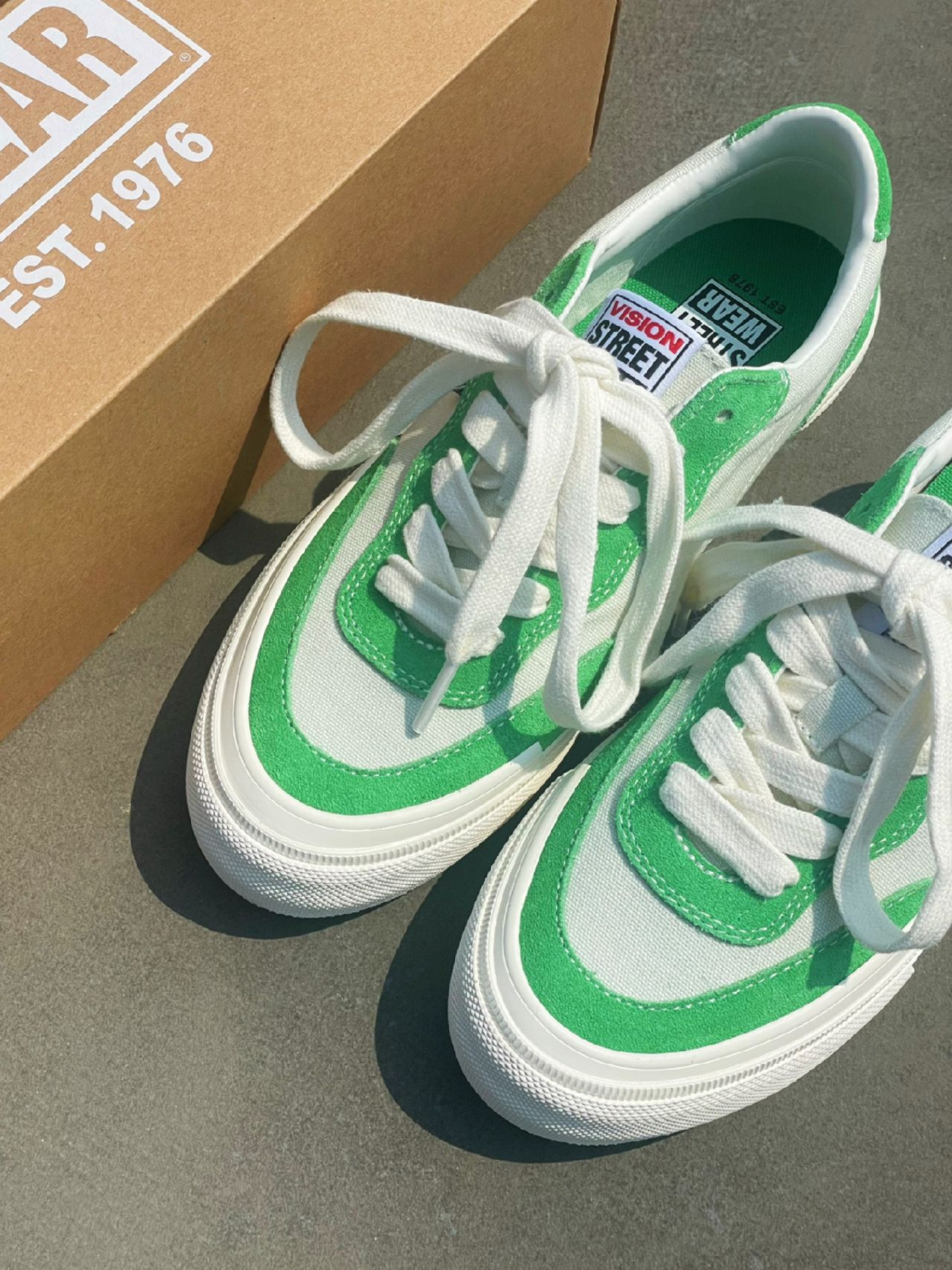 圆头 系带 深口鞋  - VALI鞋履AI设计主图