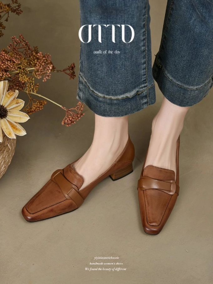 粗跟 中跟 方头 低帮 一脚蹬 深口鞋 皮革 