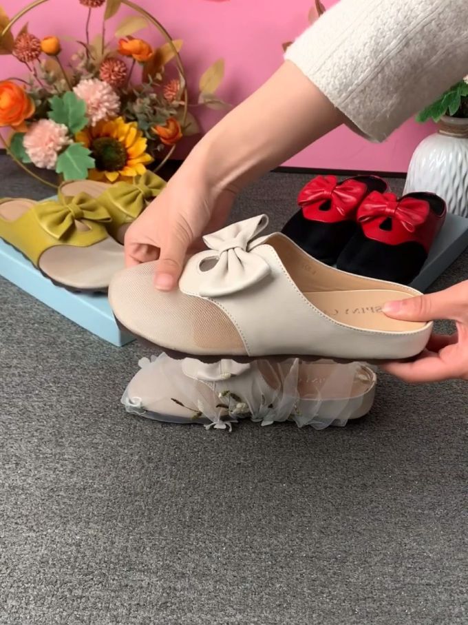 平底 方头 袢扣 皮革 