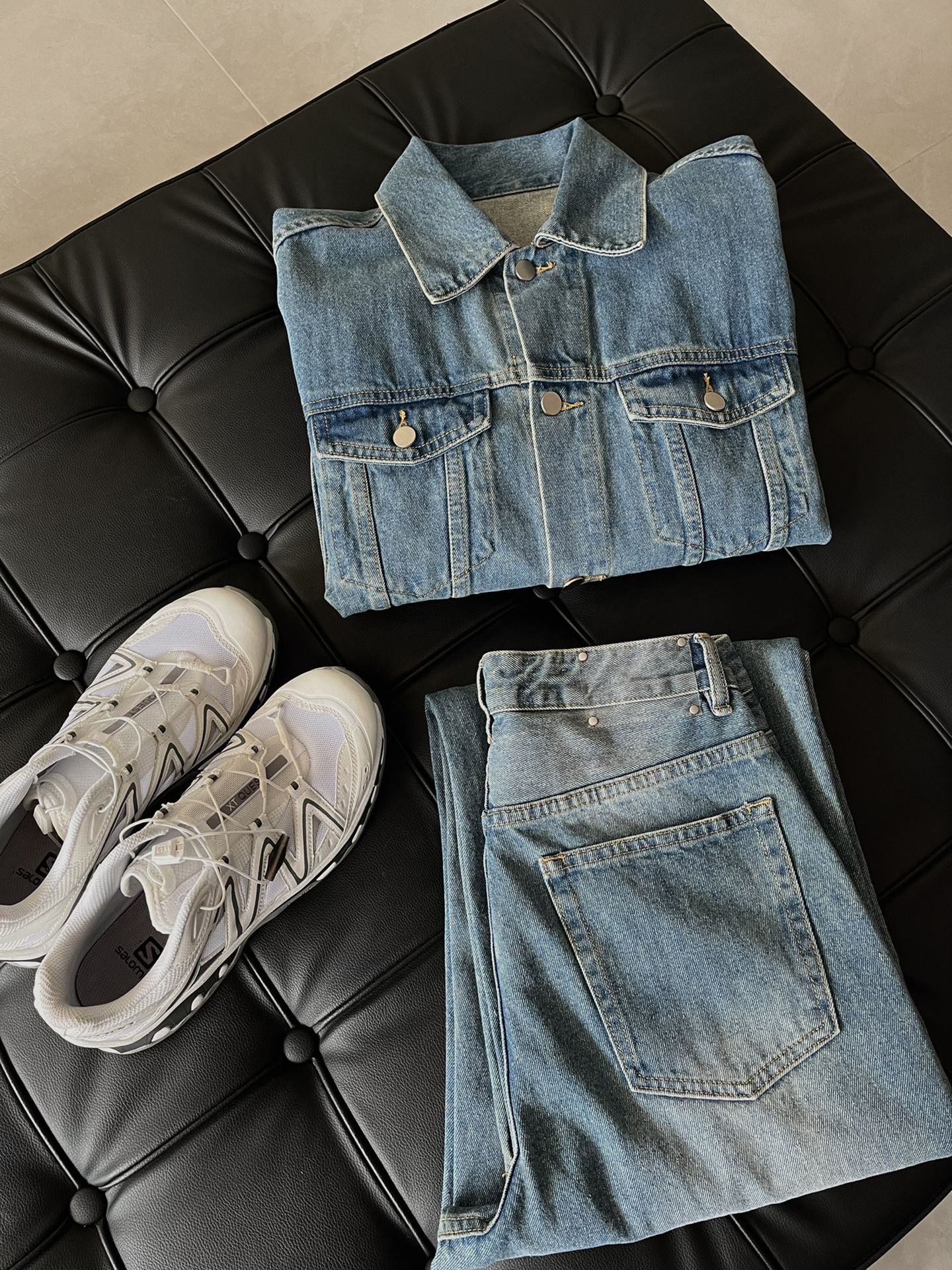 牛仔面料 H型 翻领 洗水 暴雨灰 轿车黑 铅色 基础扣饰  - VALI鞋履AI设计主图