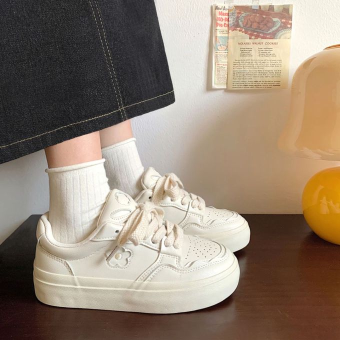 平底 圆头 低帮 系带 深口鞋 皮革 