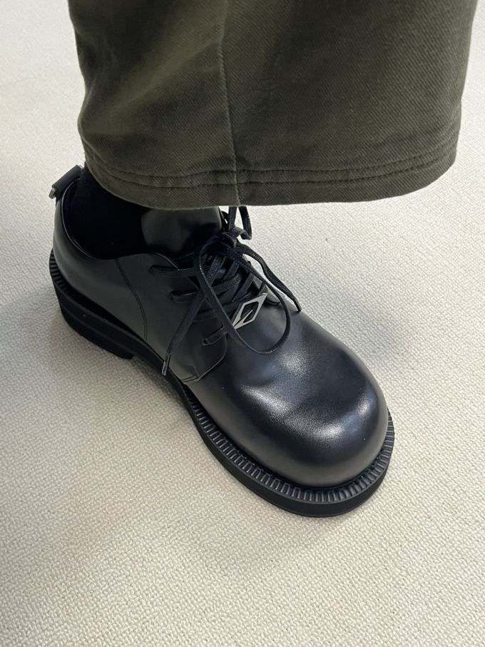 粗跟 低跟 圆头 低帮 系带 深口鞋 皮革 