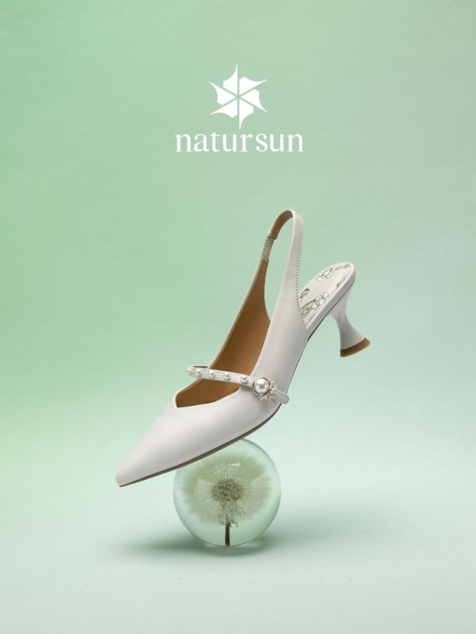 中跟 尖头 袢扣 皮革 