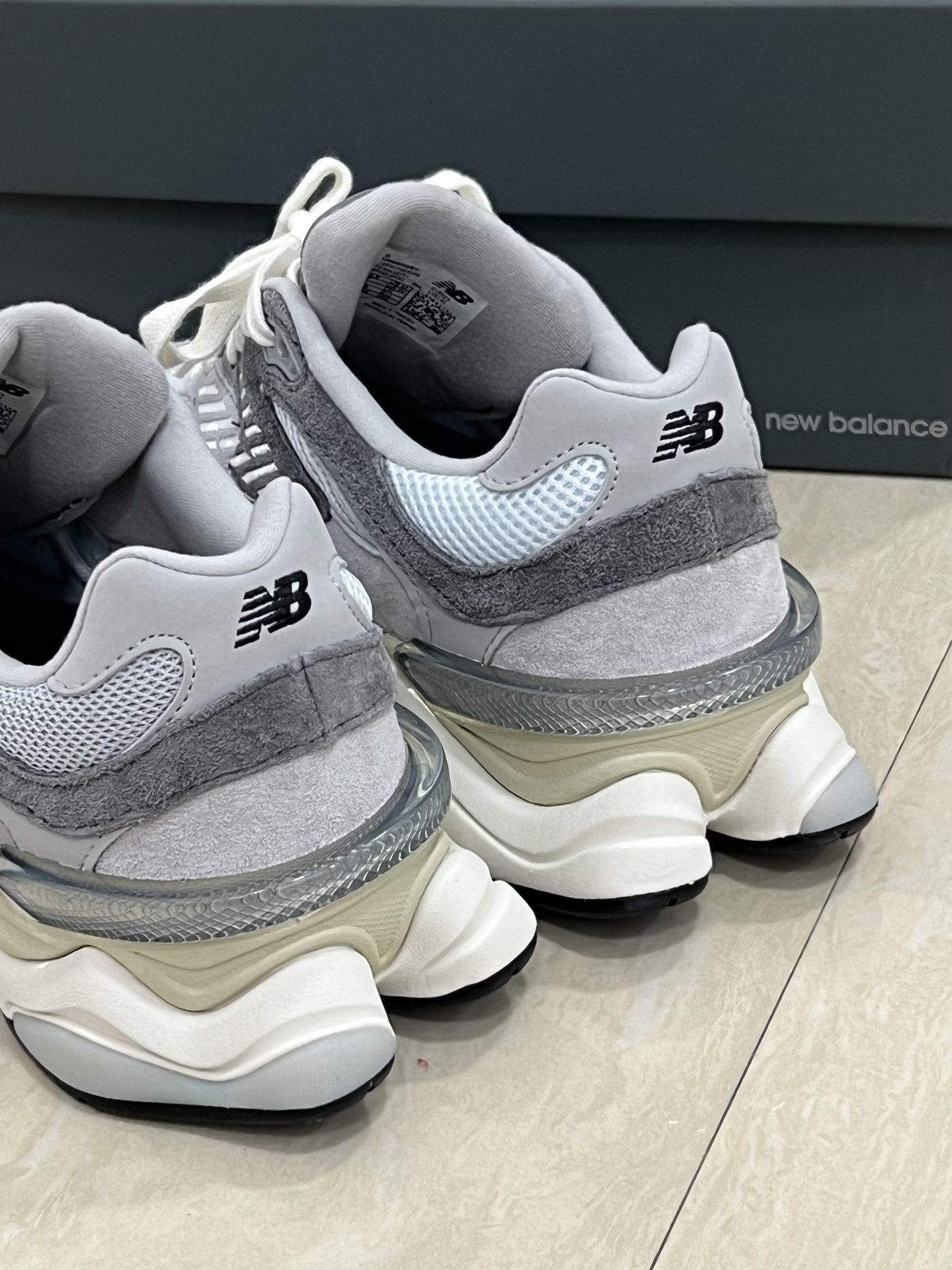 低帮 深口鞋  - VALI鞋履AI设计主图