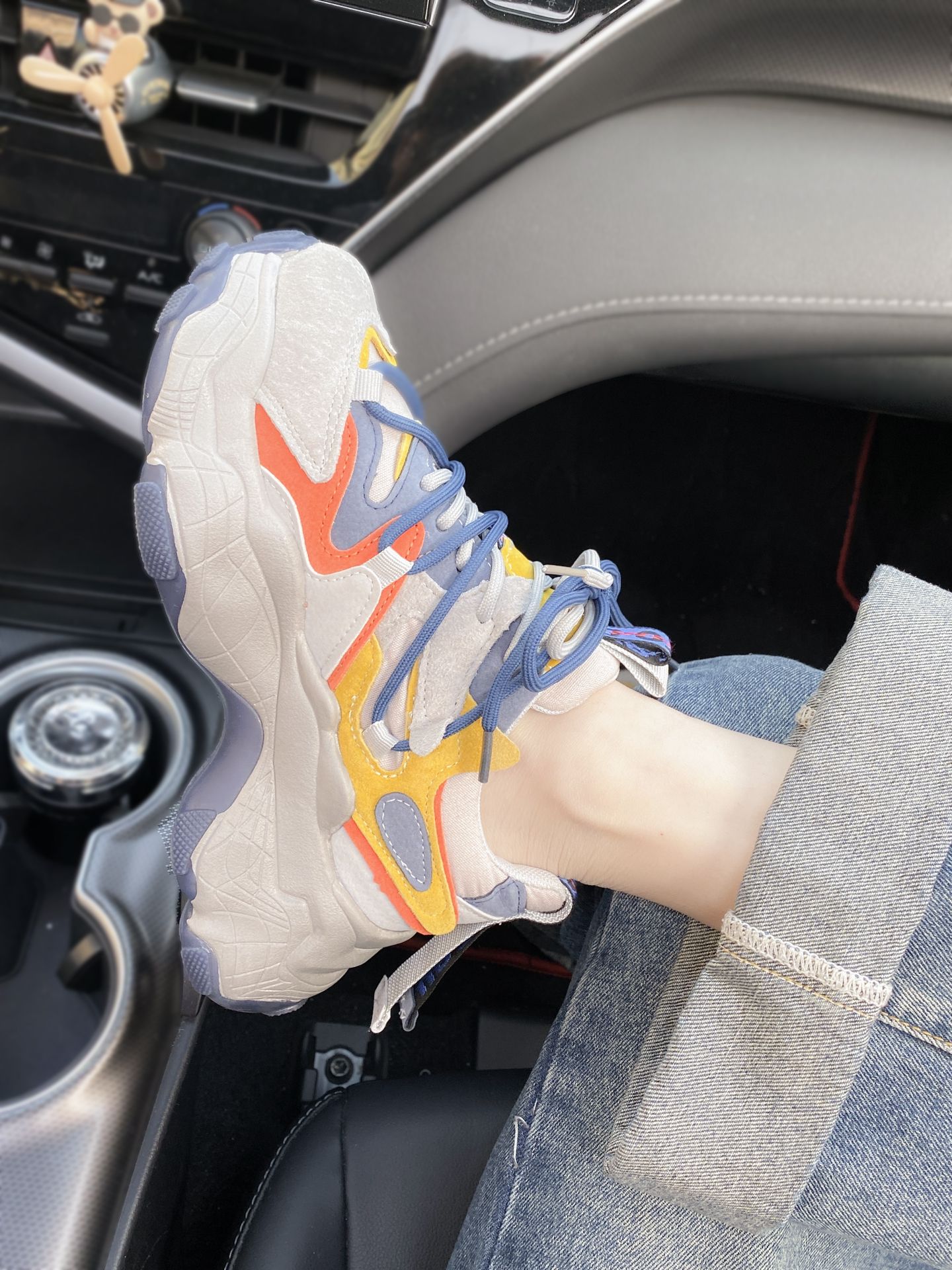 厚底 圆头 低帮 系带 深口鞋  - VALI鞋履AI设计主图