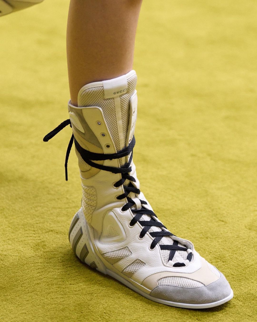 平底 方头 系带 中筒  - VALI鞋履AI设计主图