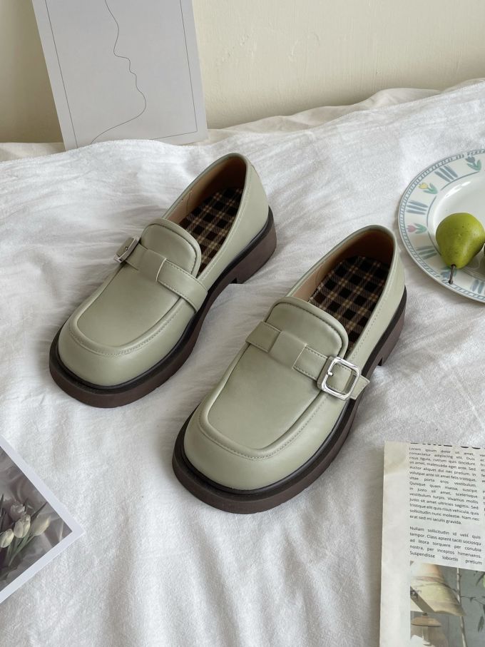 圆头 低帮 一脚蹬 深口鞋 皮革 