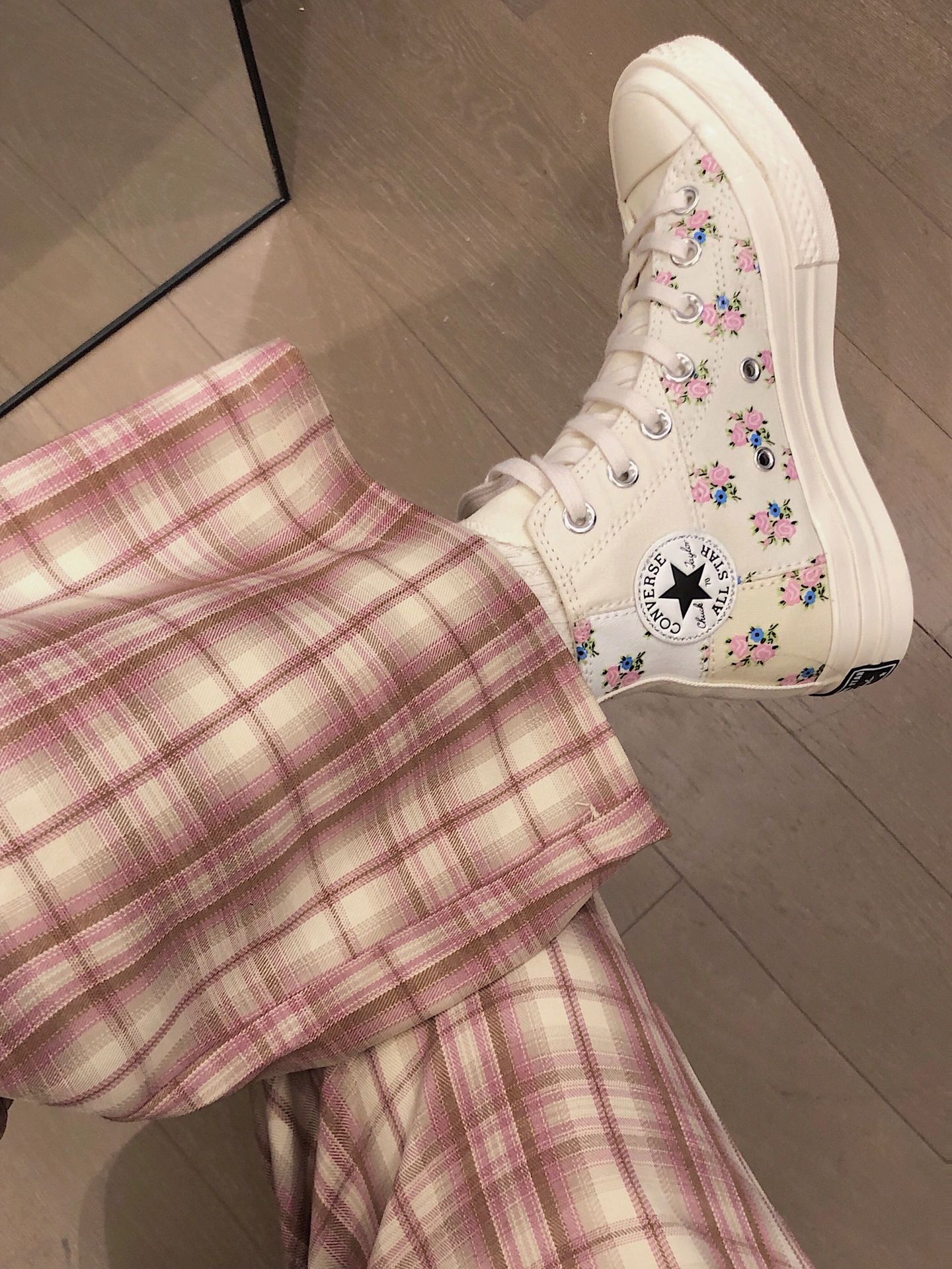 平底 圆头 高帮 系带 深口鞋  - VALI鞋履AI设计主图