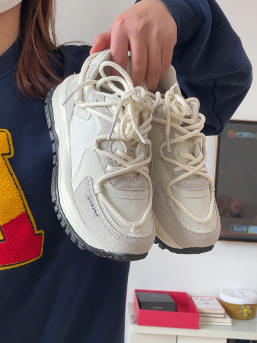 厚底 圆头 低帮 系带 深口鞋  - VALI鞋履AI设计主图