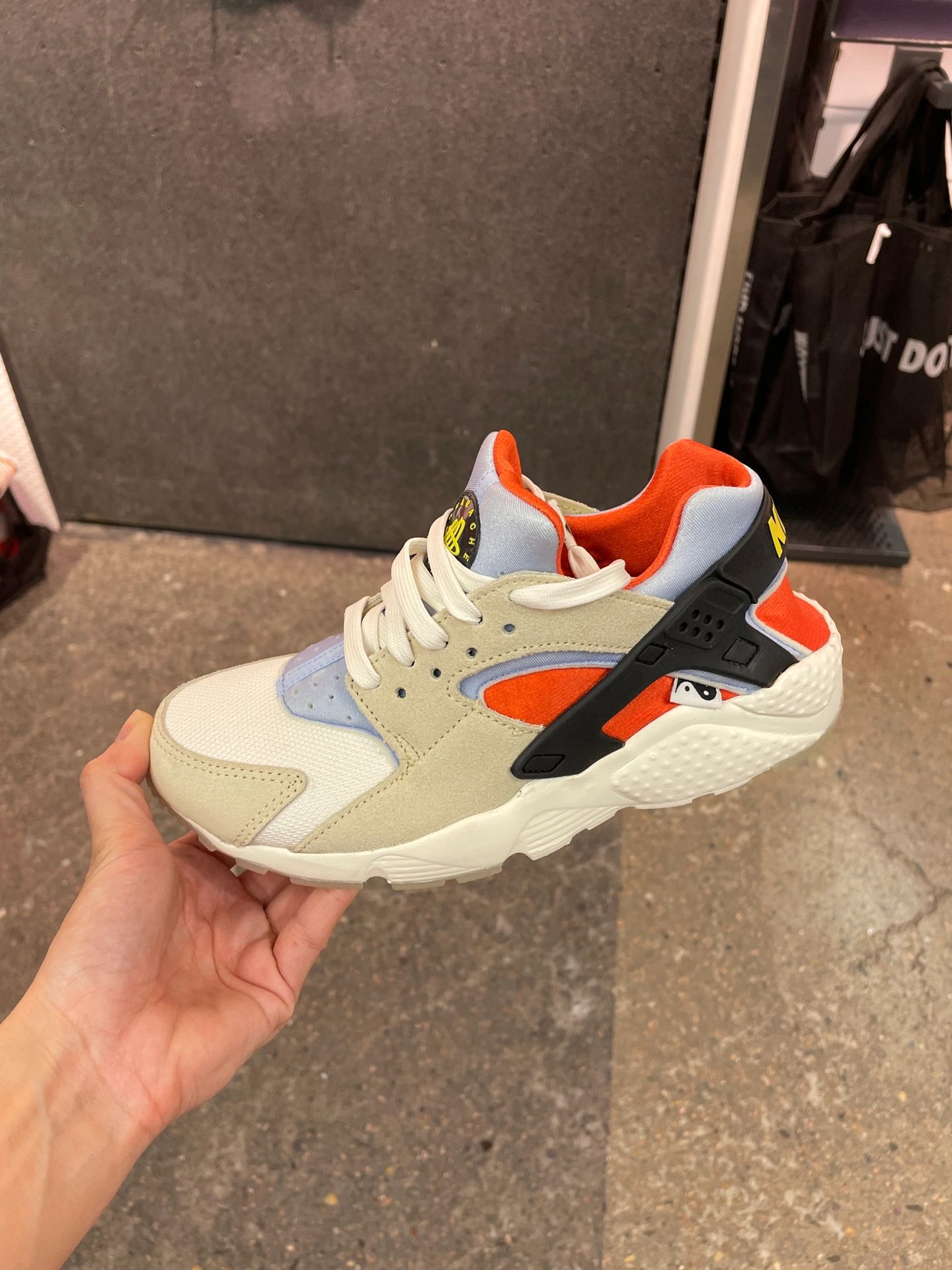 厚底 圆头 低帮 系带 深口鞋  - VALI鞋履AI设计主图