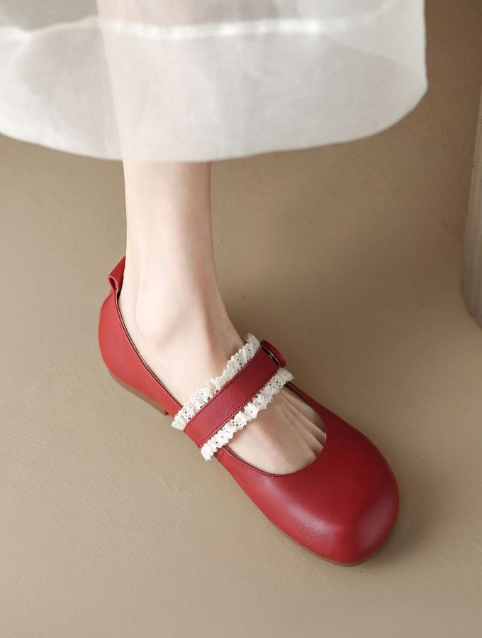 方头 低帮 袢扣 中口鞋 皮革 