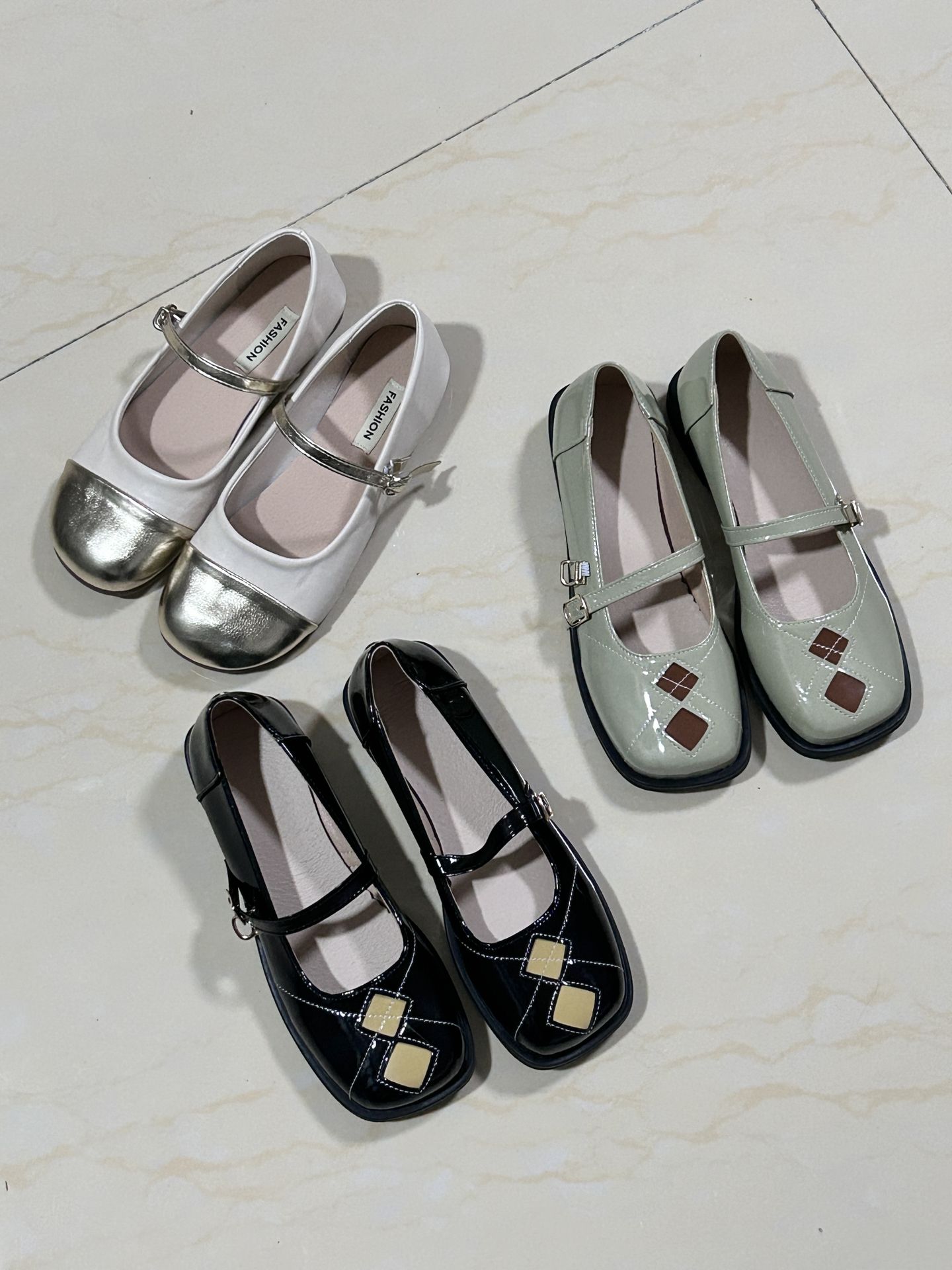 圆头 低帮 袢扣 浅口鞋 皮革  - VALI鞋履AI设计主图