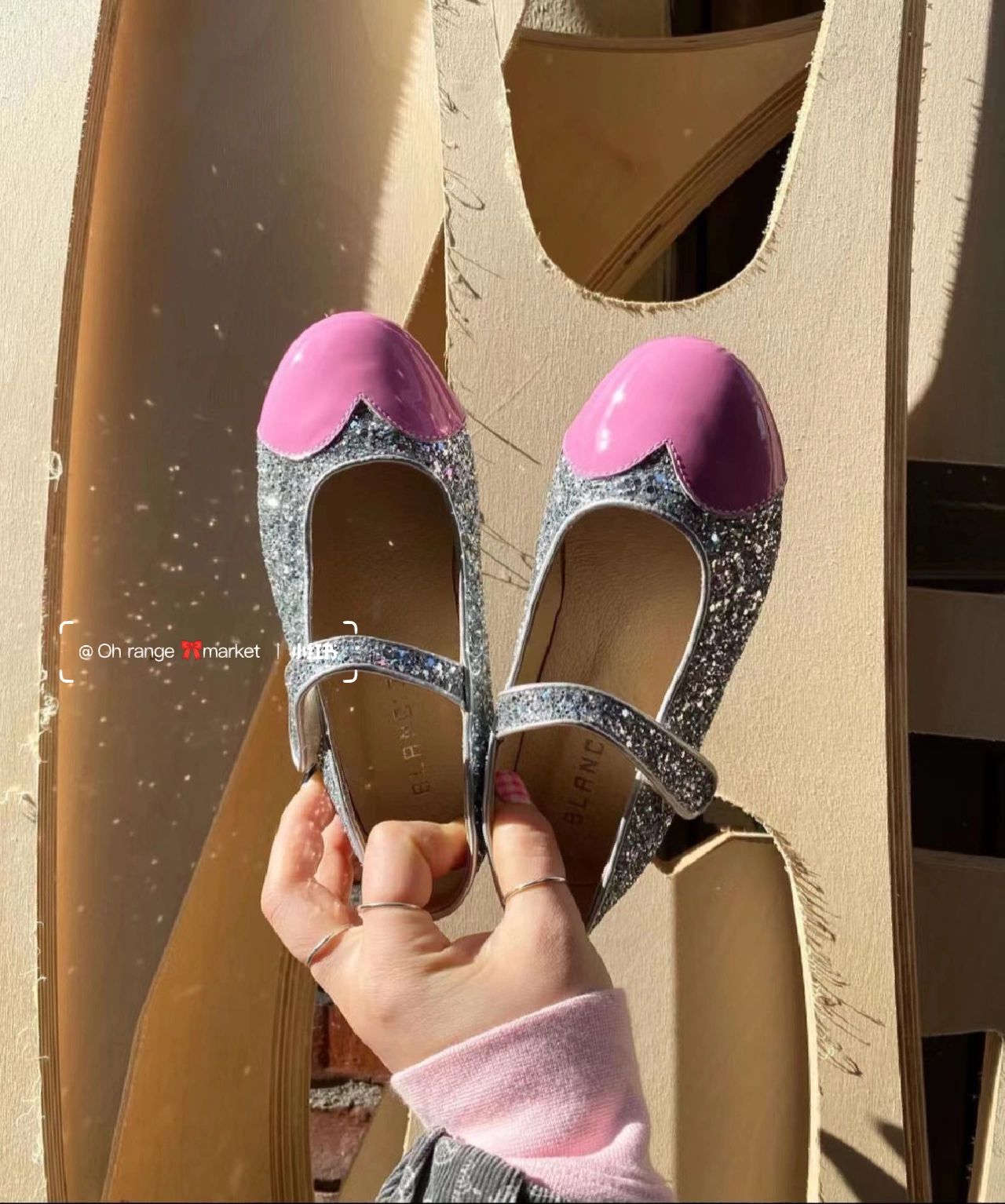 异形头-分趾 低帮 浅口鞋  - VALI鞋履AI设计主图