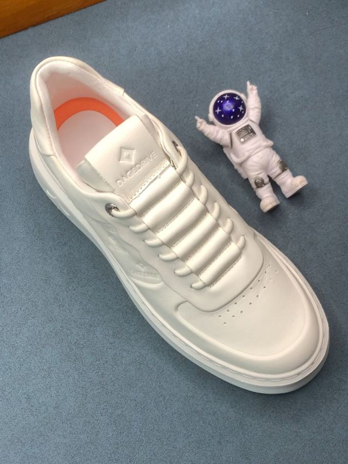 圆头 系带 深口鞋 皮革 