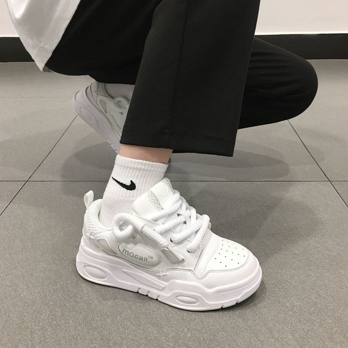 厚底 圆头 低帮 系带 深口鞋 皮革 