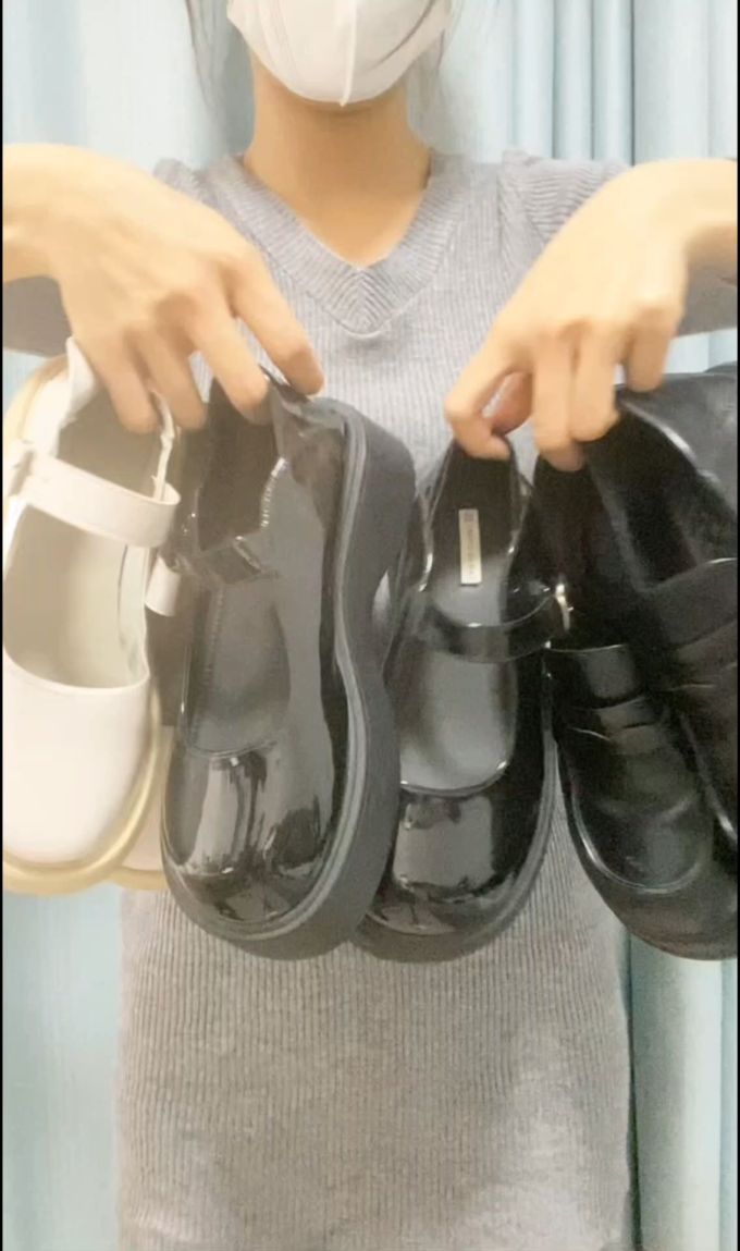 圆头 低帮 插扣 中口鞋 皮革 