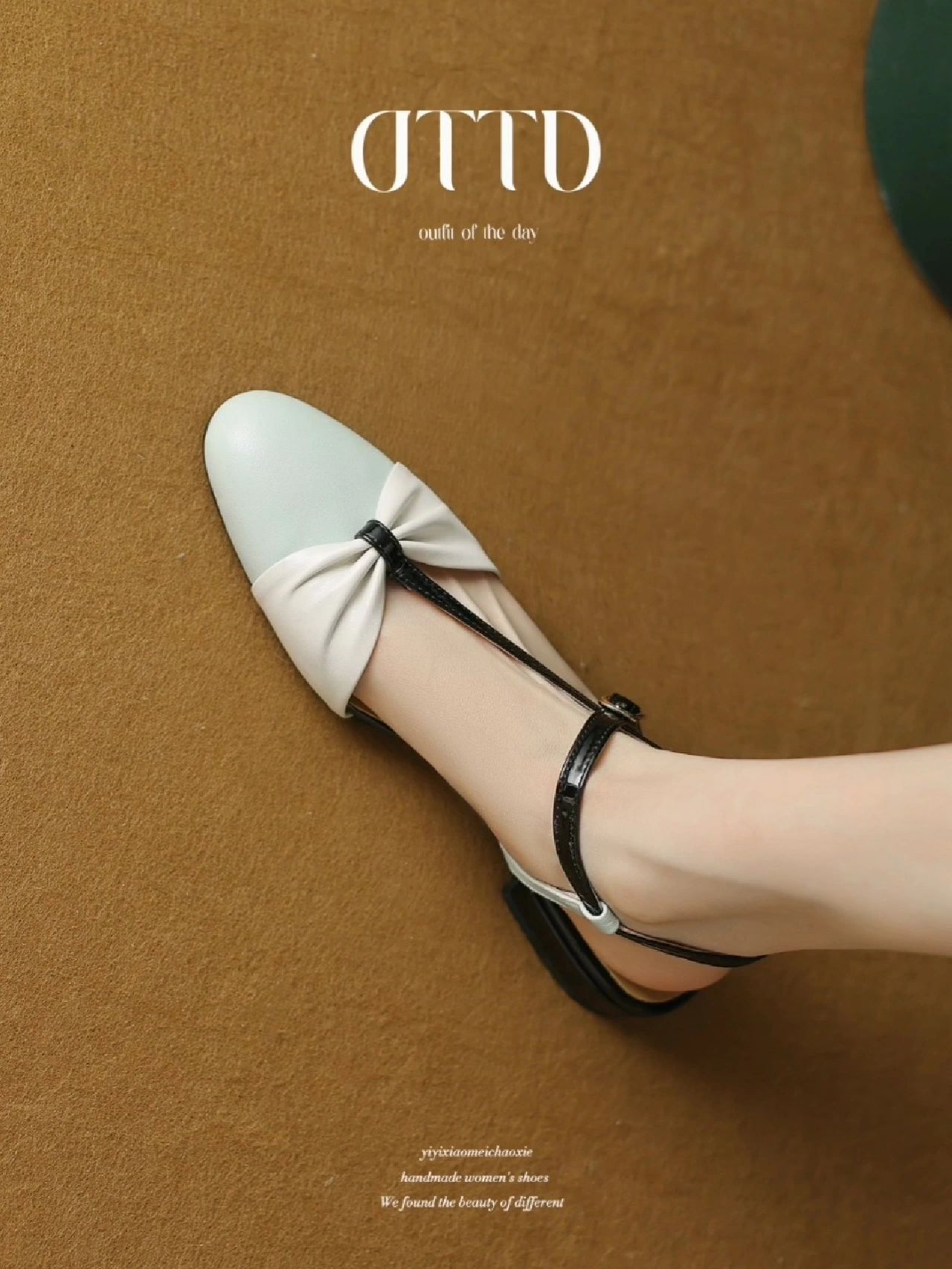 方头 低帮 袢扣 浅口鞋 皮革  - VALI鞋履AI设计主图