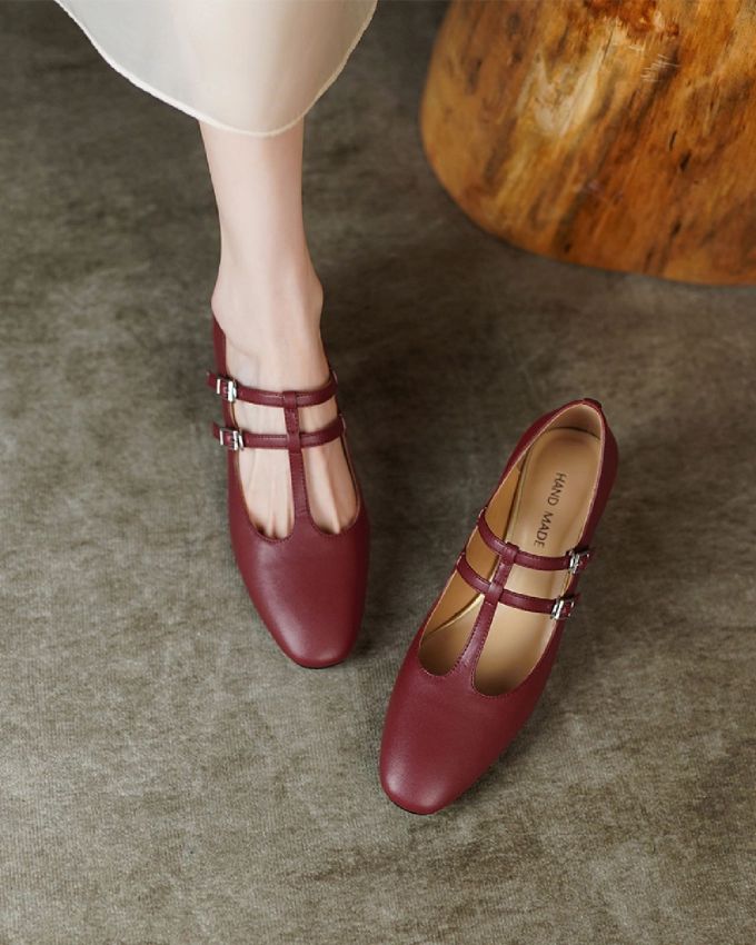 方头 低帮 袢扣 中口鞋 皮革 