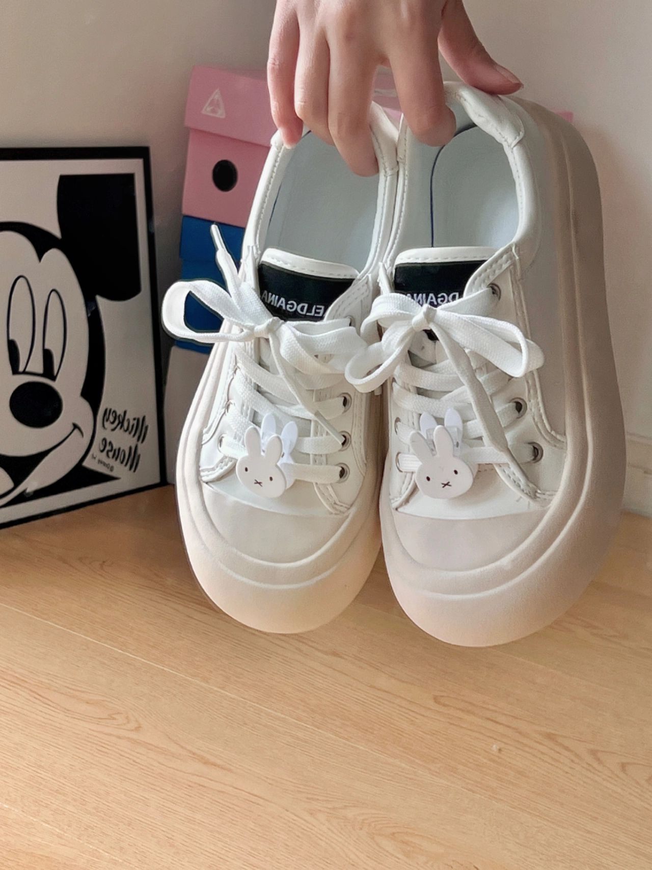 圆头 低帮 系带 深口鞋  - VALI鞋履AI设计主图