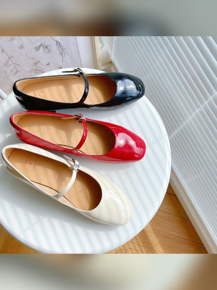 圆头 低帮 袢扣 浅口鞋 皮革  - VALI鞋履AI设计主图